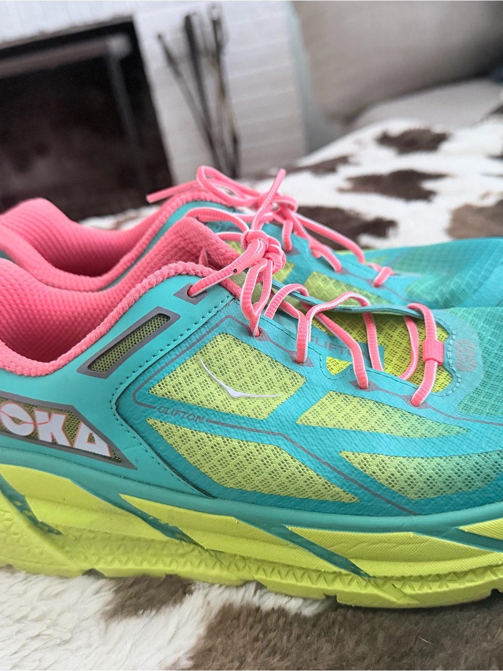 Hoka Clifton Turquoise, neon yellow and neon orange Women's Running Sneakers 9.5 - Picture 2 of 8
